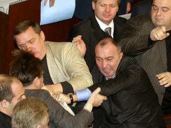    ,  Reuters 