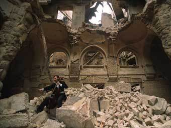          (1992).   ,    wikipedia.org
